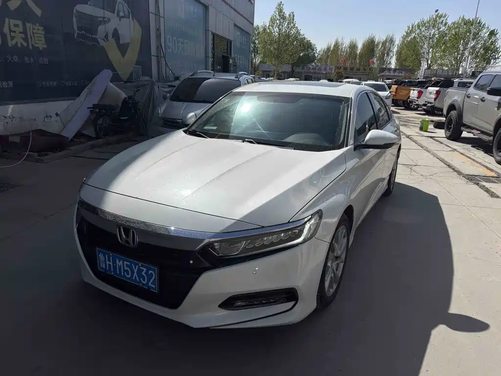 Honda Accord 2020 — фото 1