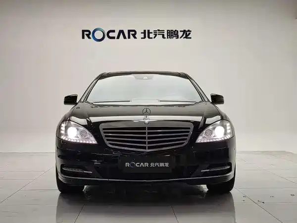 Mercedes-Benz S-Class 2013