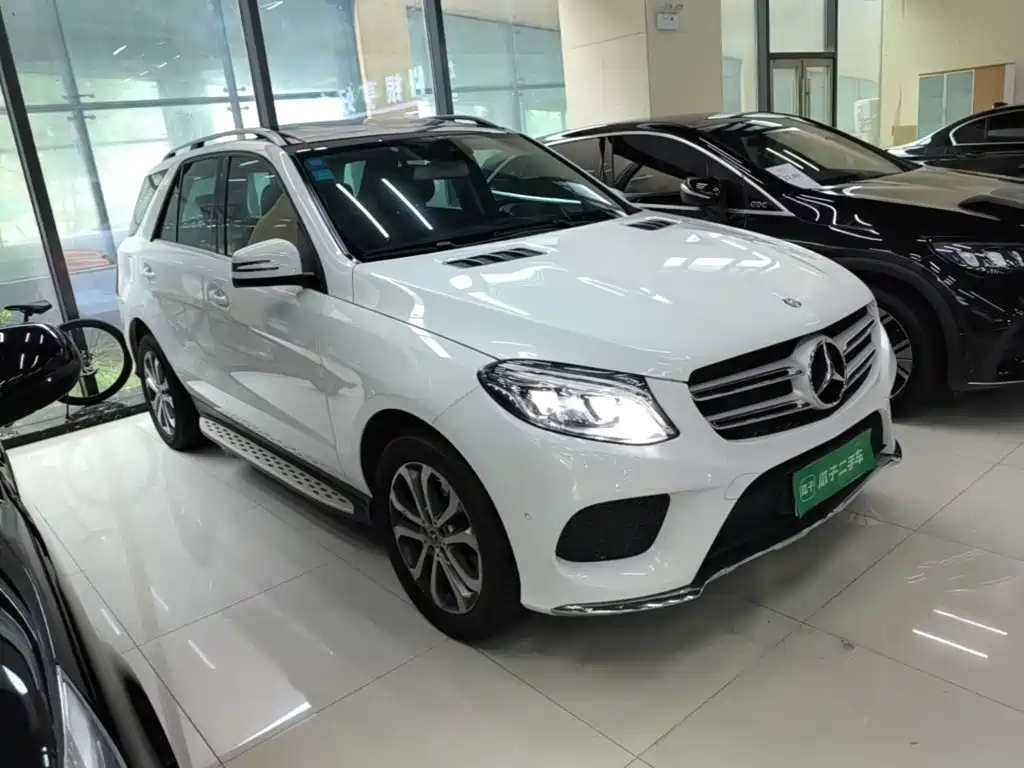 Mercedes-Benz GLE 2017