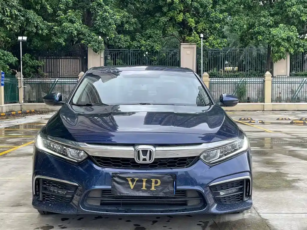 Honda Inspire 2021 — фото 2