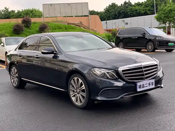 Mercedes-Benz E-Class 2017