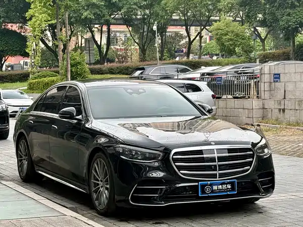 Mercedes-Benz S-Class 2023