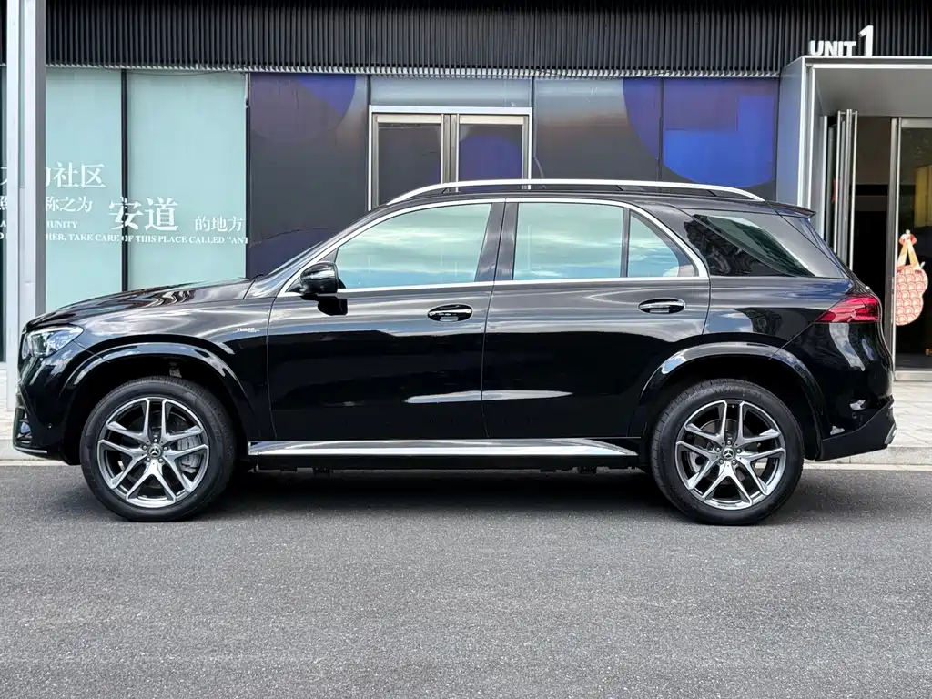 Mercedes-Benz GLE AMG 2023 — фото 3