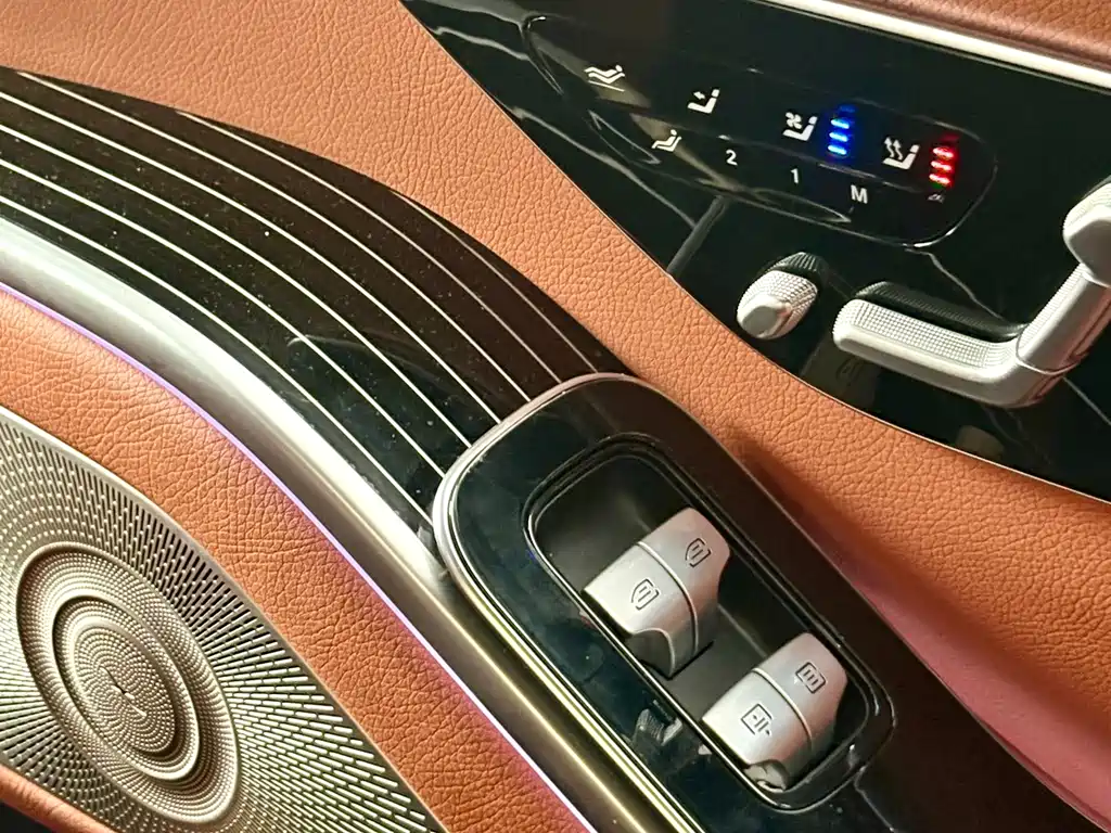 Mercedes-Benz S-Class 2023 — фото 19