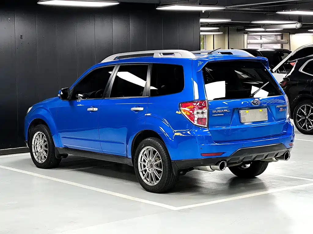 Subaru Forester 2012 — фото 18