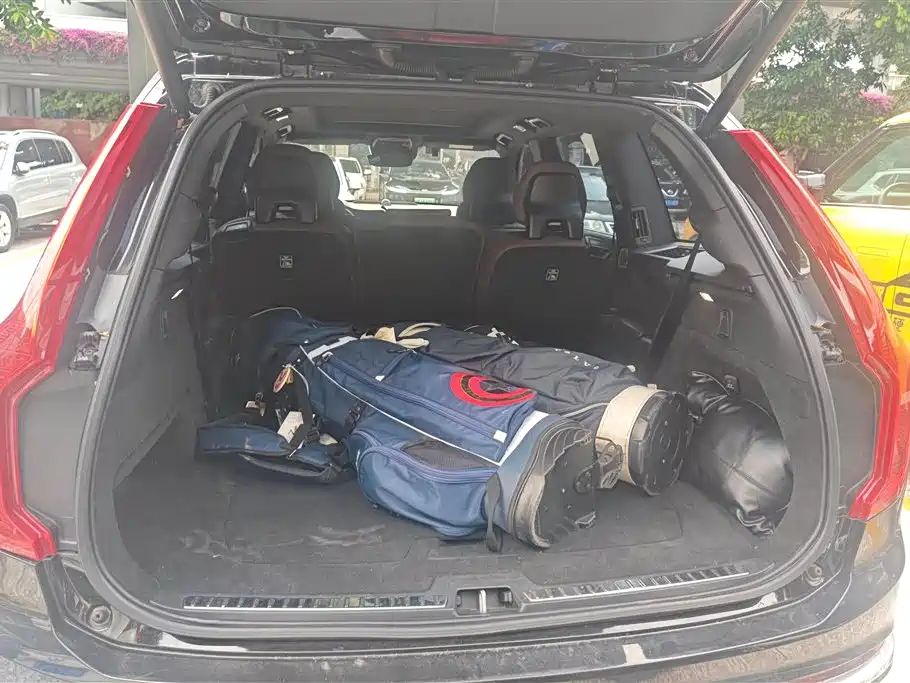 Volvo XC90 2020