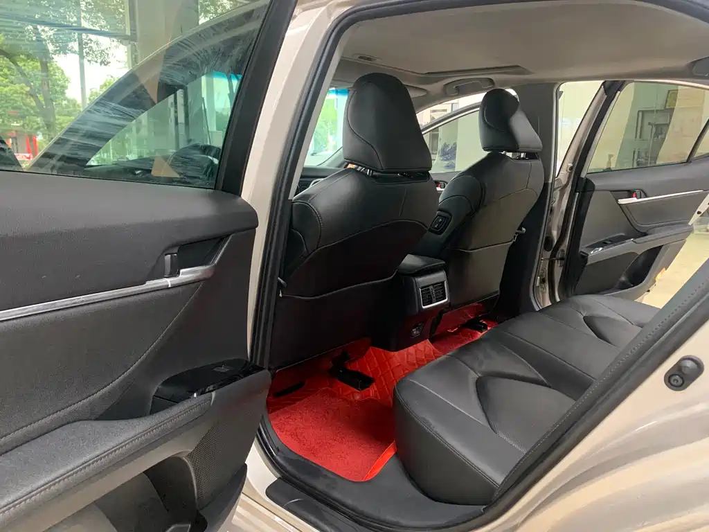 Toyota Camry 2023