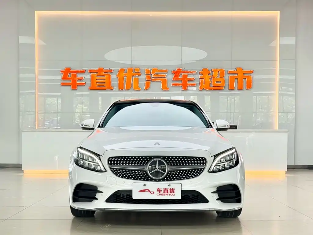 Mercedes-Benz C-Class 2020