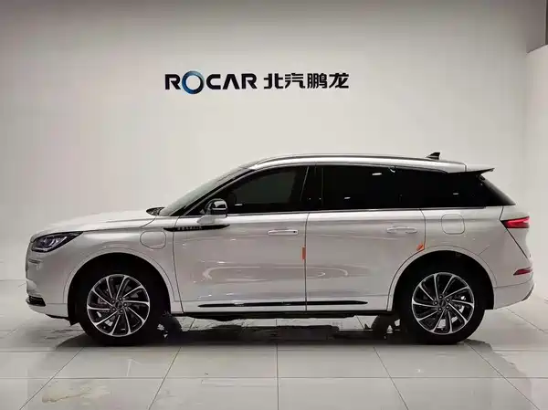 Lincoln Corsair 2022