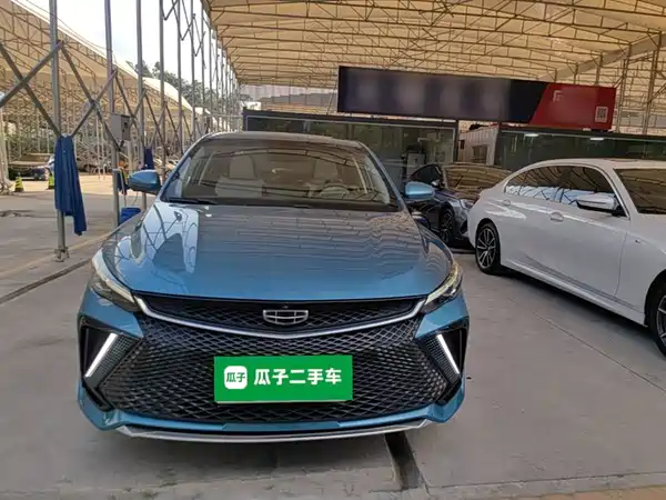 Geely Emgrand L 2022