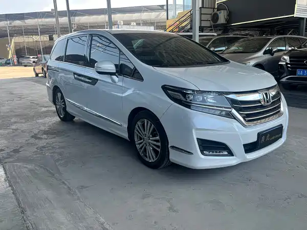 Honda Elysion 2018
