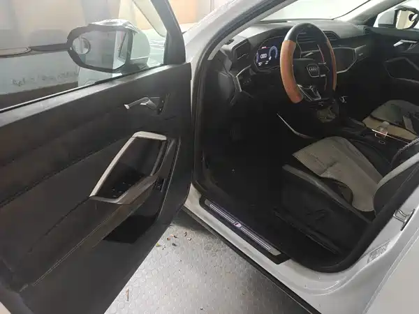 Audi Q3 2021