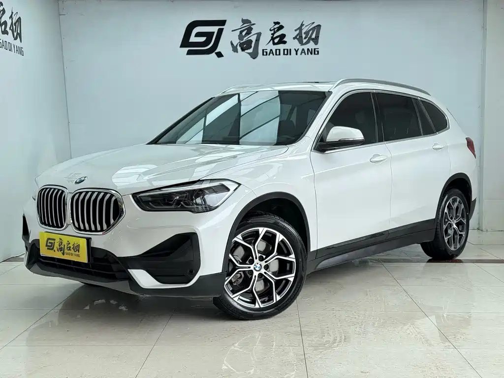 BMW X1 2023 — фото 1