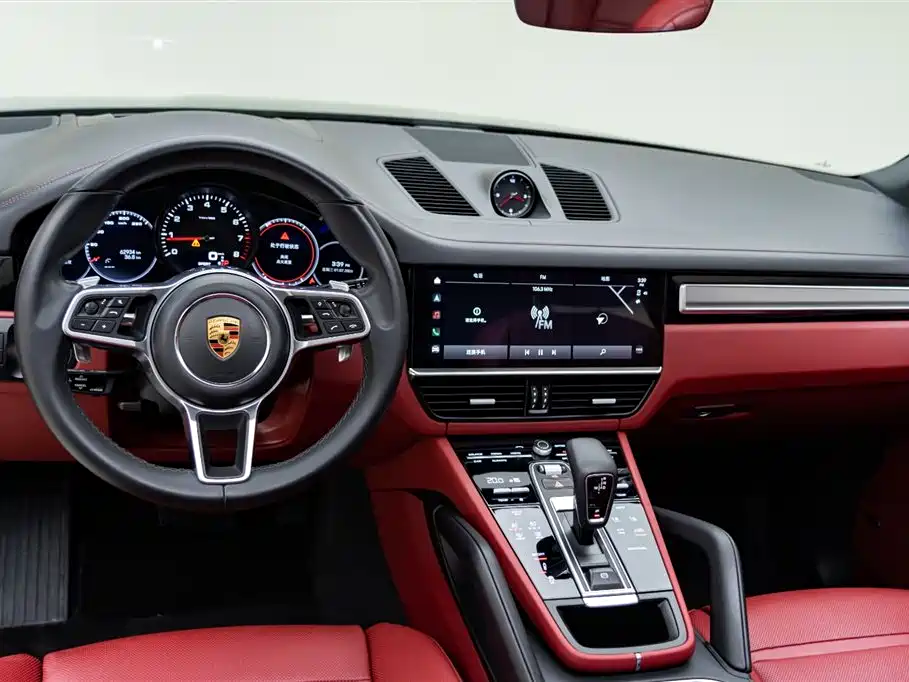 Porsche Cayenne 2022 — фото 13