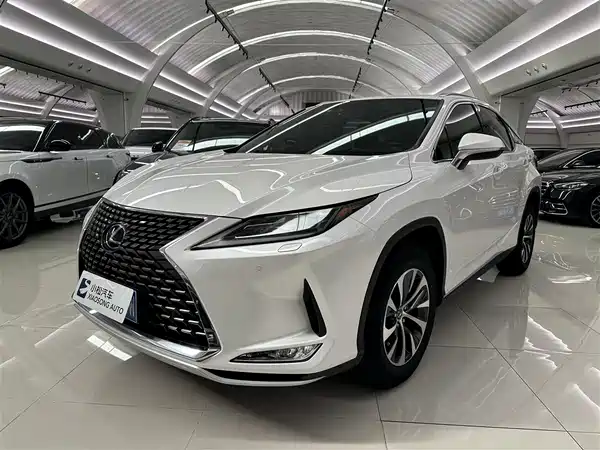 Lexus RX 2020