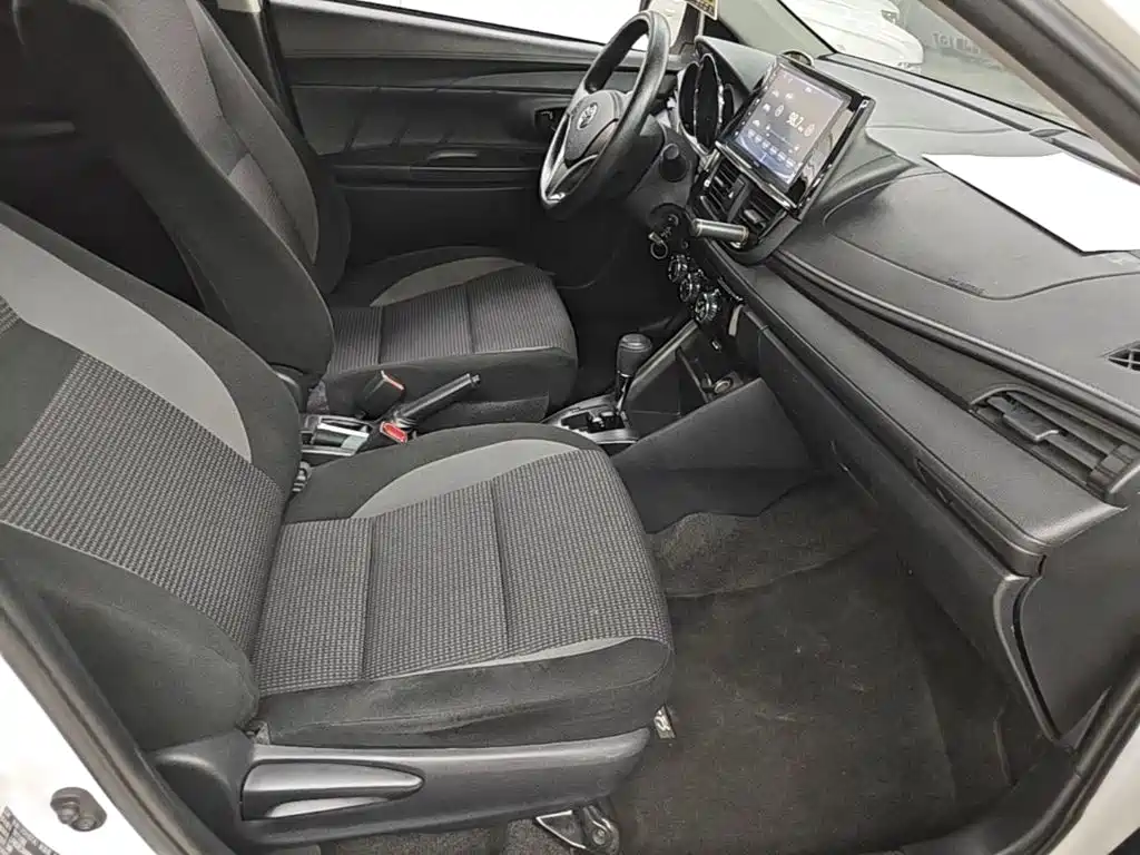 Toyota Vios FS 2022 — фото 25