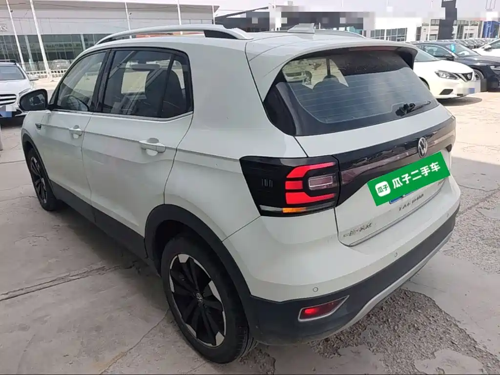 Volkswagen Tacqua 2020