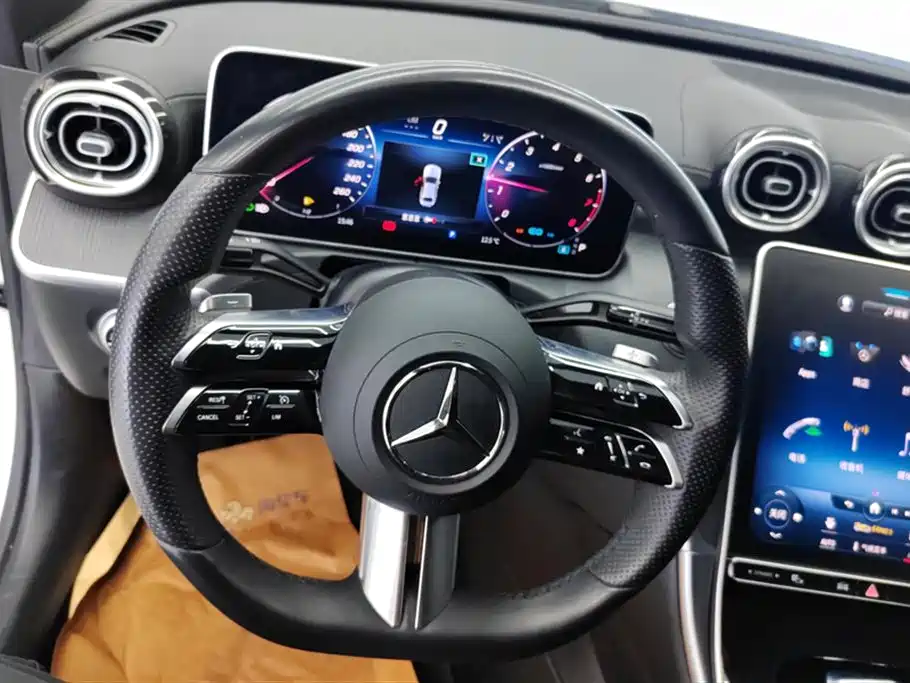 Mercedes-Benz C-Class 2022 — фото 15