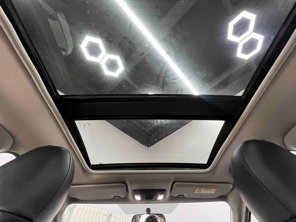 Honda Vezel 2022 — фото 17