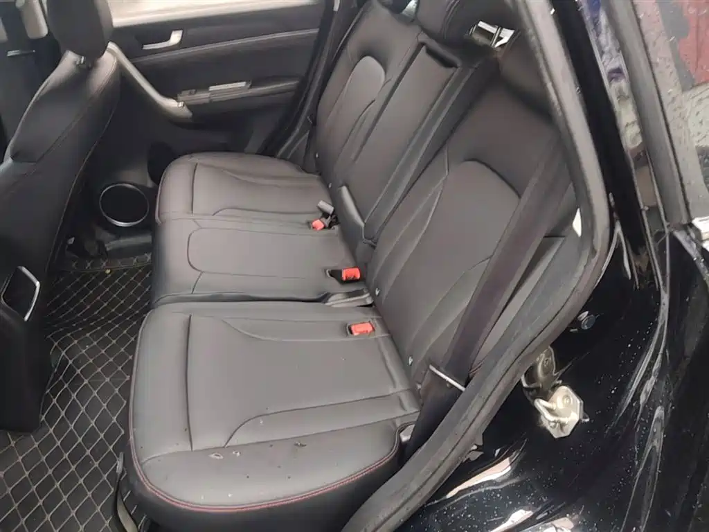 Haval H6 2015 — фото 13