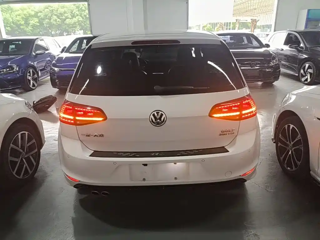 Volkswagen Golf 2016