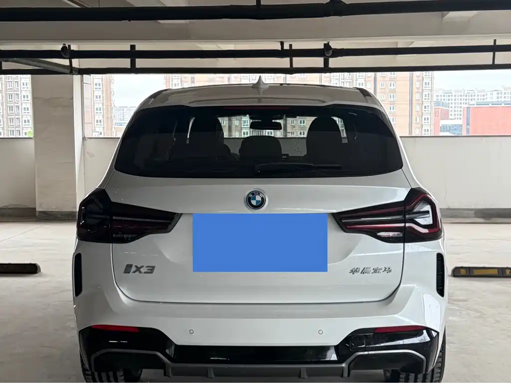 BMW iX3 2024 — фото 5