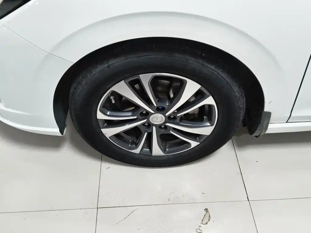 Changan Escape 2020 — фото 25