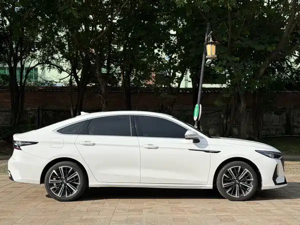 Chery Arrizo 8 2025
