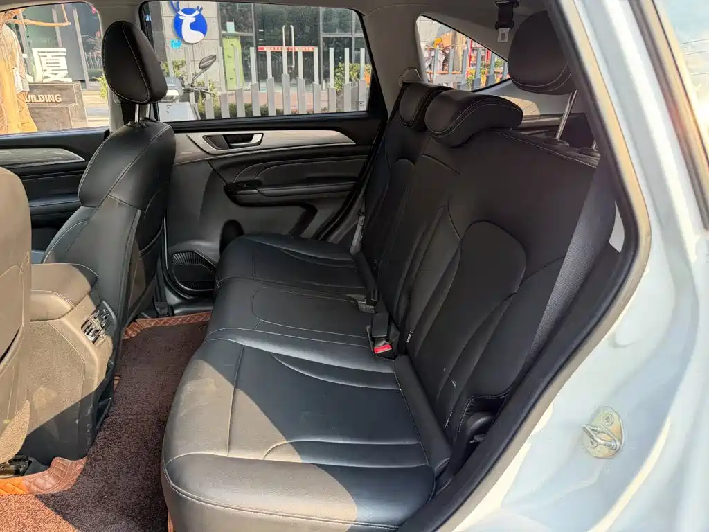 Haval M6 2023 — фото 12