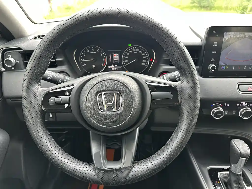 Honda Vezel 2023 — фото 14