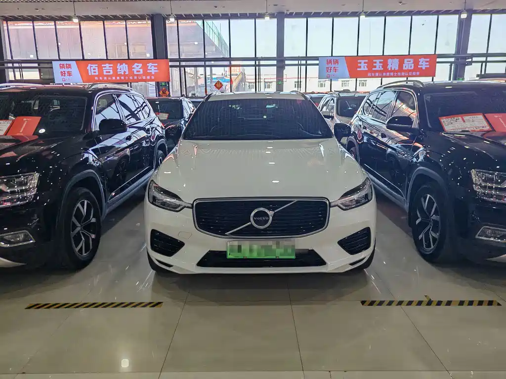 Volvo XC60 PHEV 2020 — фото 2