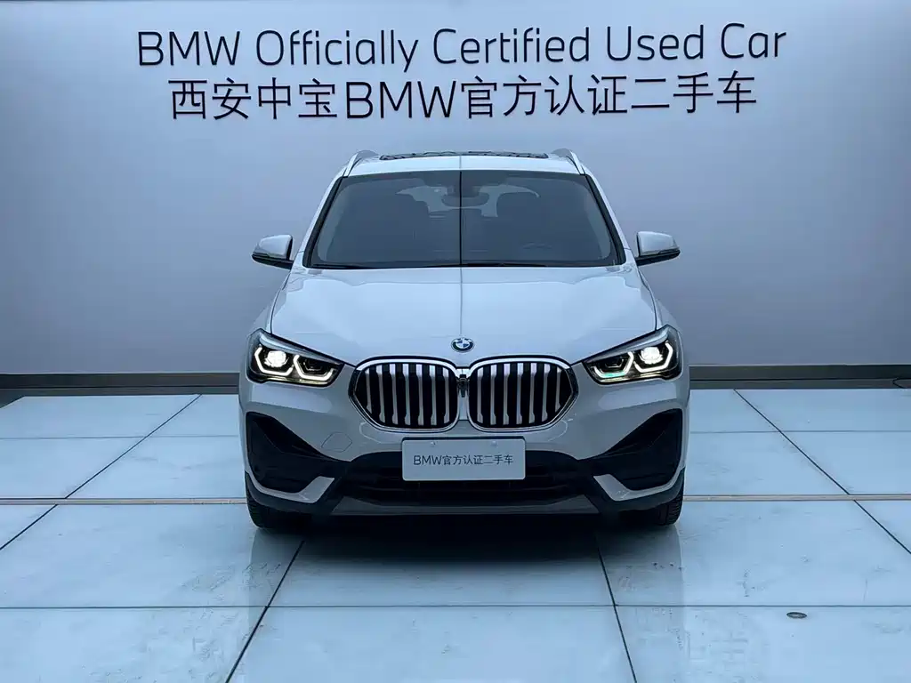 BMW X1 2022 — фото 2
