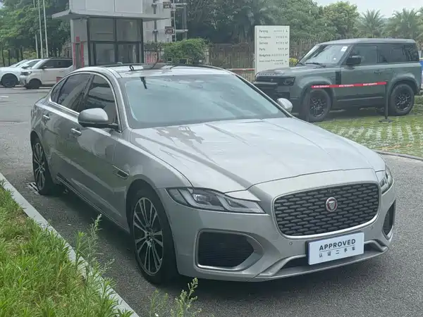 Jaguar XFL 2025