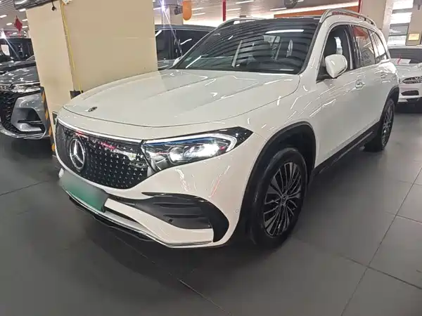 Mercedes-Benz EQB 2025