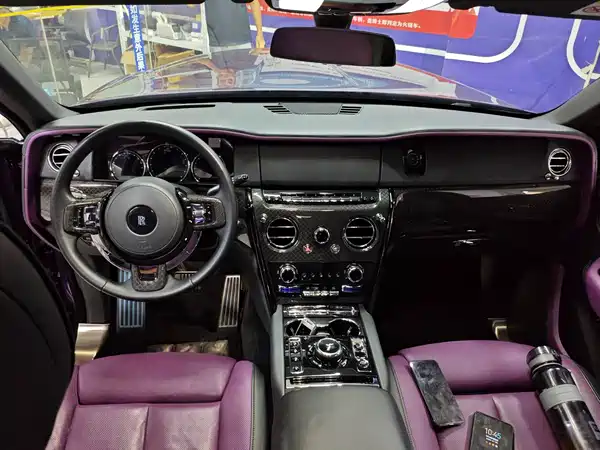 Rolls-Royce Cullinan 2020