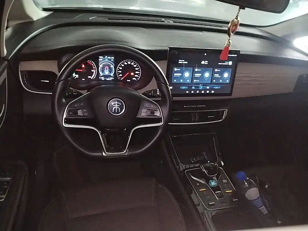 BYD Song MAX New Energy 2022 — фото 10