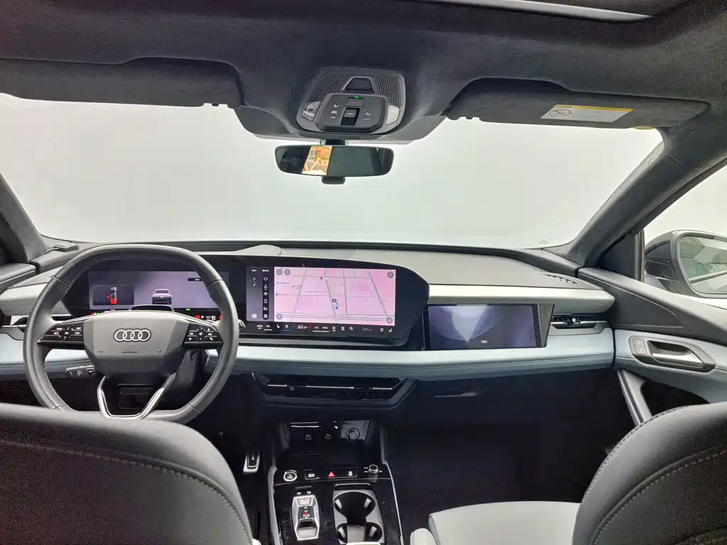 Audi Q6L E-Tron 2025 — фото 7