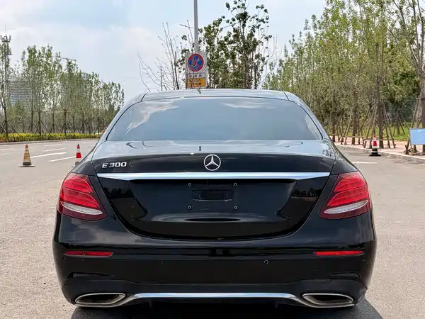 Mercedes-Benz E-Class 2018