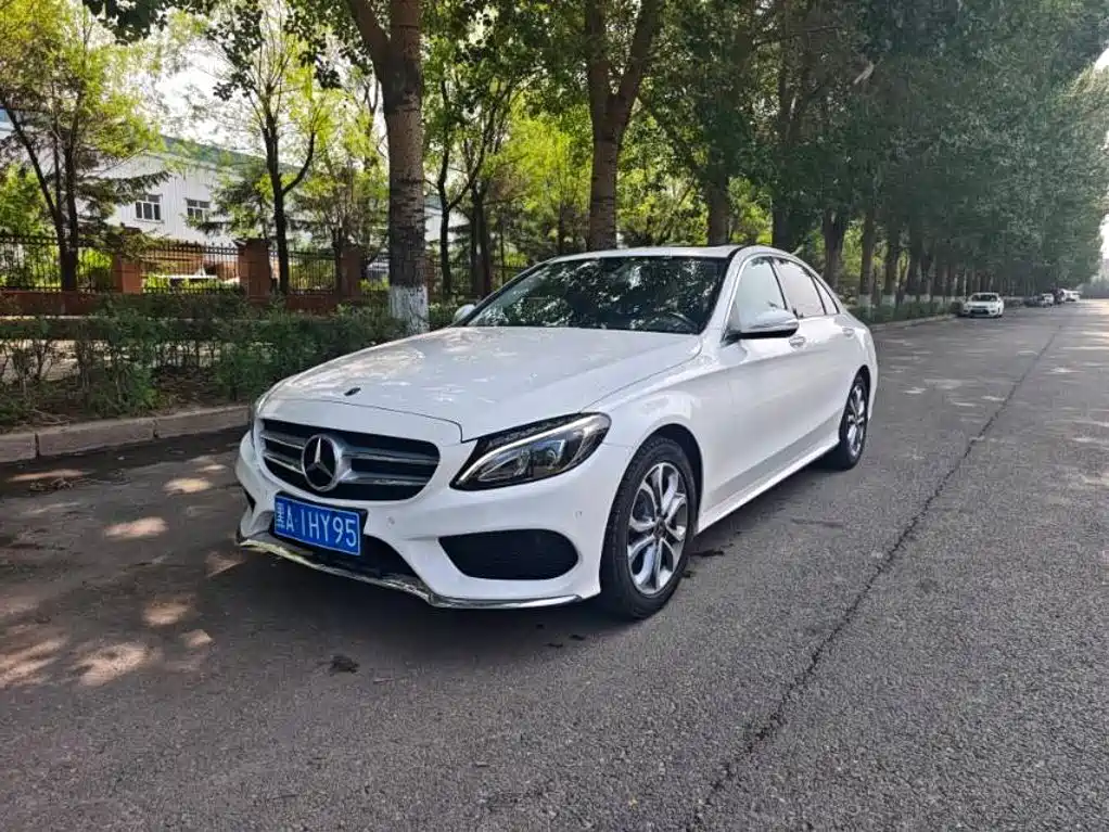 Mercedes-Benz C-Class 2018