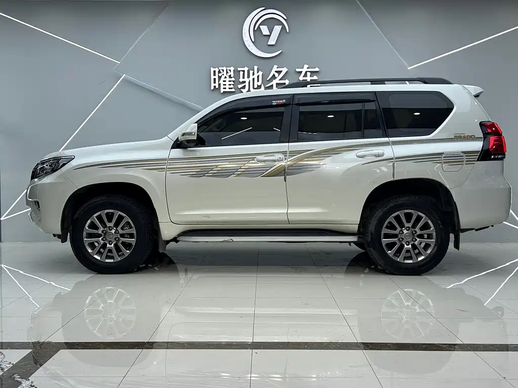 Toyota Prado 2019 — фото 3