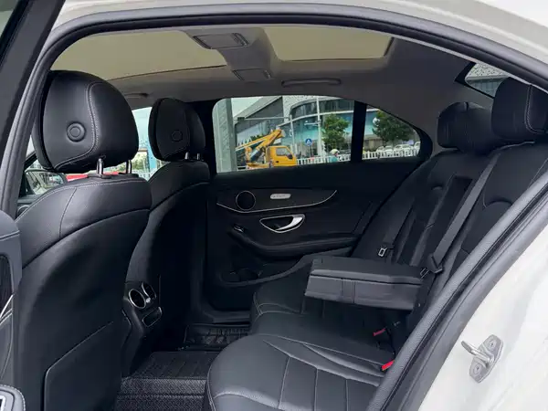Mercedes-Benz C-Class 2019