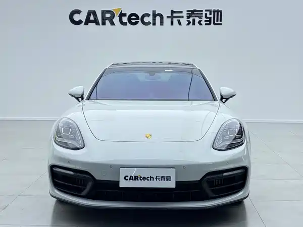 Porsche Panamera 2024