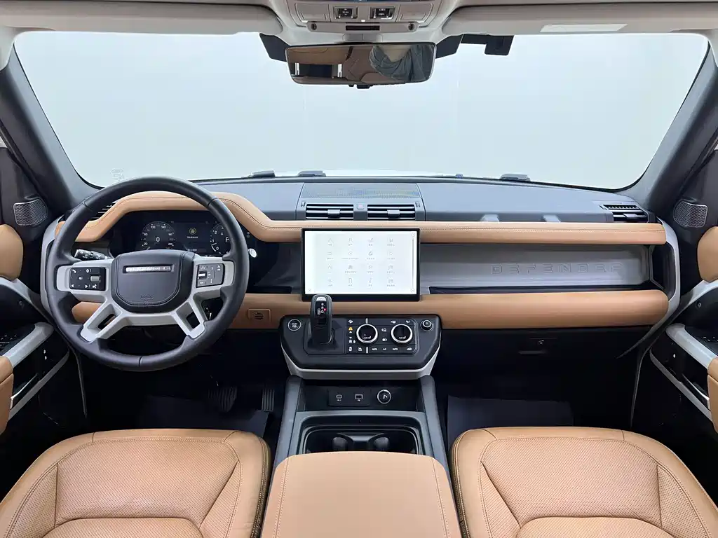 Land Rover Defender 2023 — фото 12