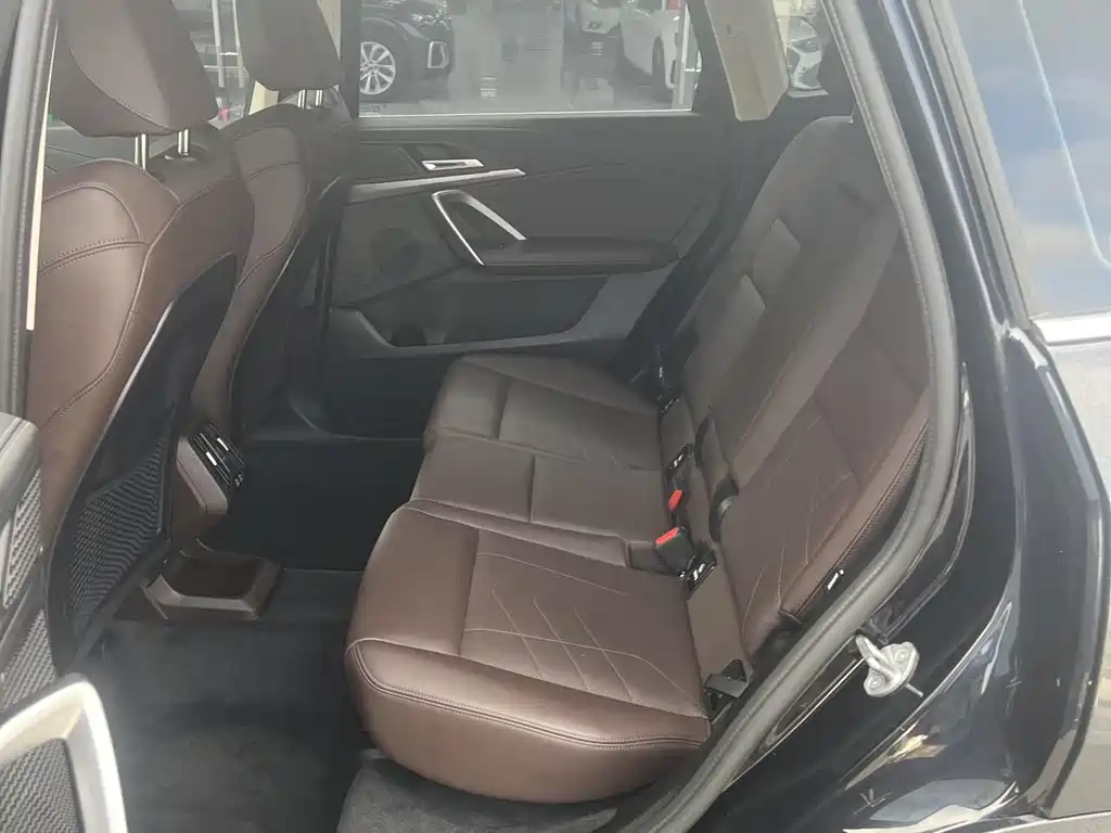 BMW X1 2024 — фото 12