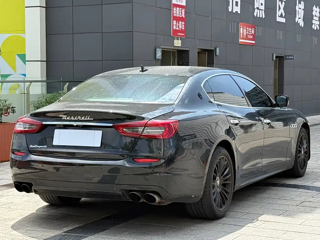 Maserati Quattroporte 2013 — фото 11