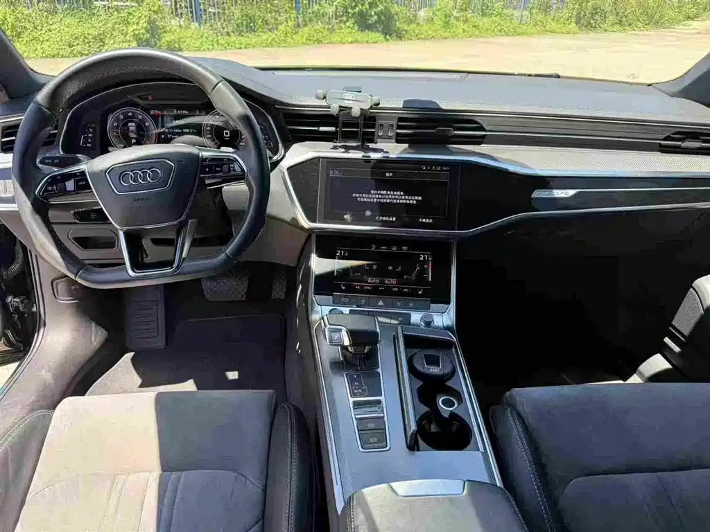 Audi A6L 2021 — фото 7