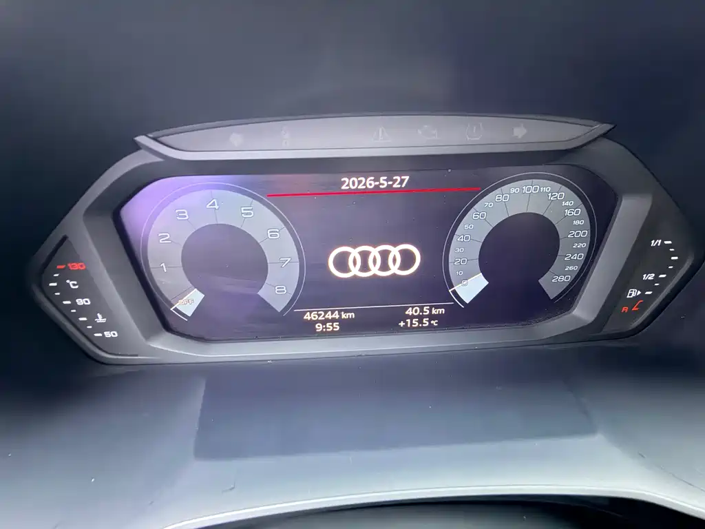 Audi Q3 2022 — фото 10
