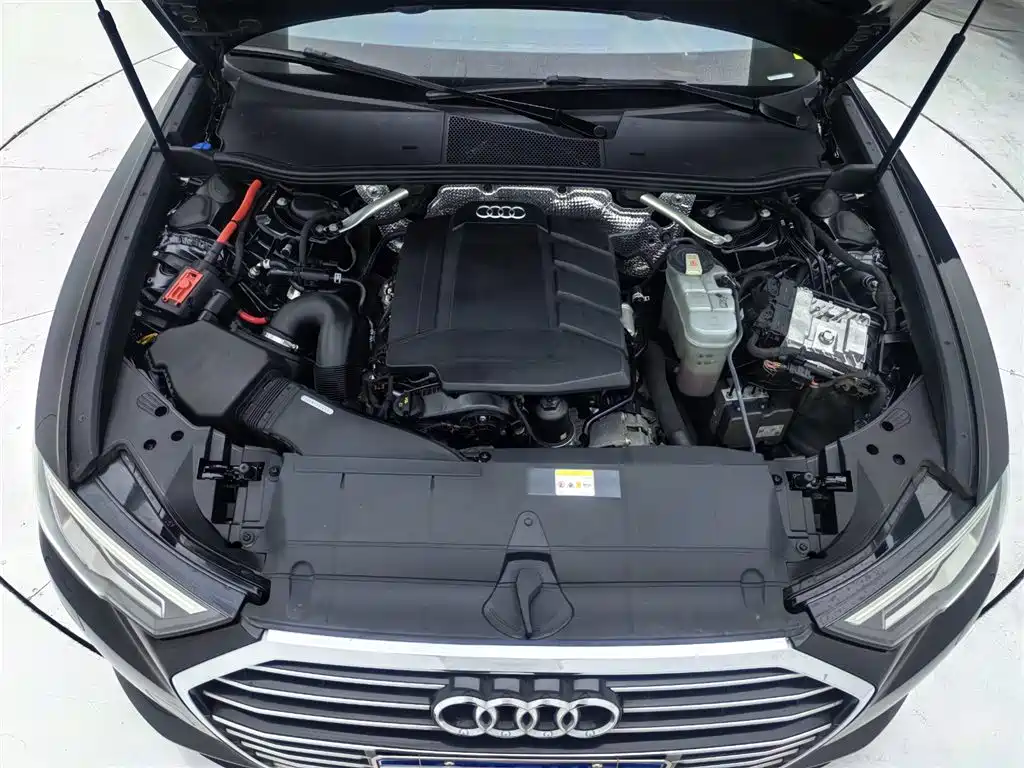 Audi A6L 2021 — фото 9