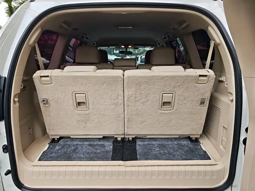 Toyota Prado 2019 — фото 26