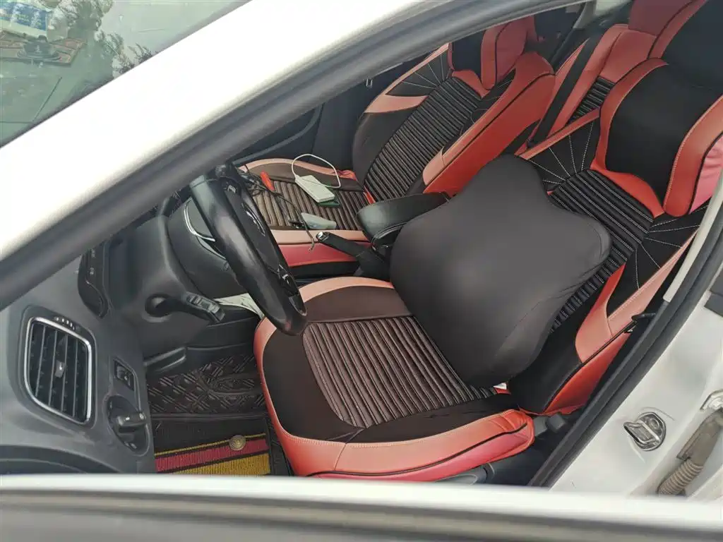Volkswagen Polo 2017 — фото 8